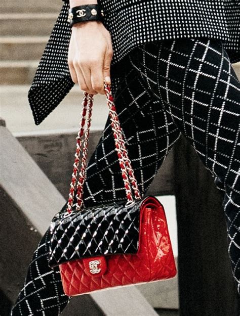 chanel cruise 2019 bags